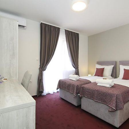 ספליט Maxim Rooms & Apartments מראה חיצוני תמונה