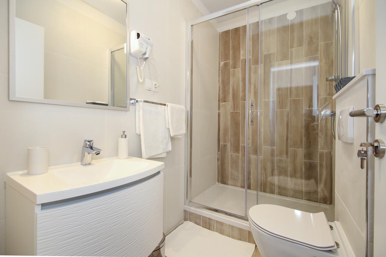 ספליט Maxim Rooms & Apartments מראה חיצוני תמונה