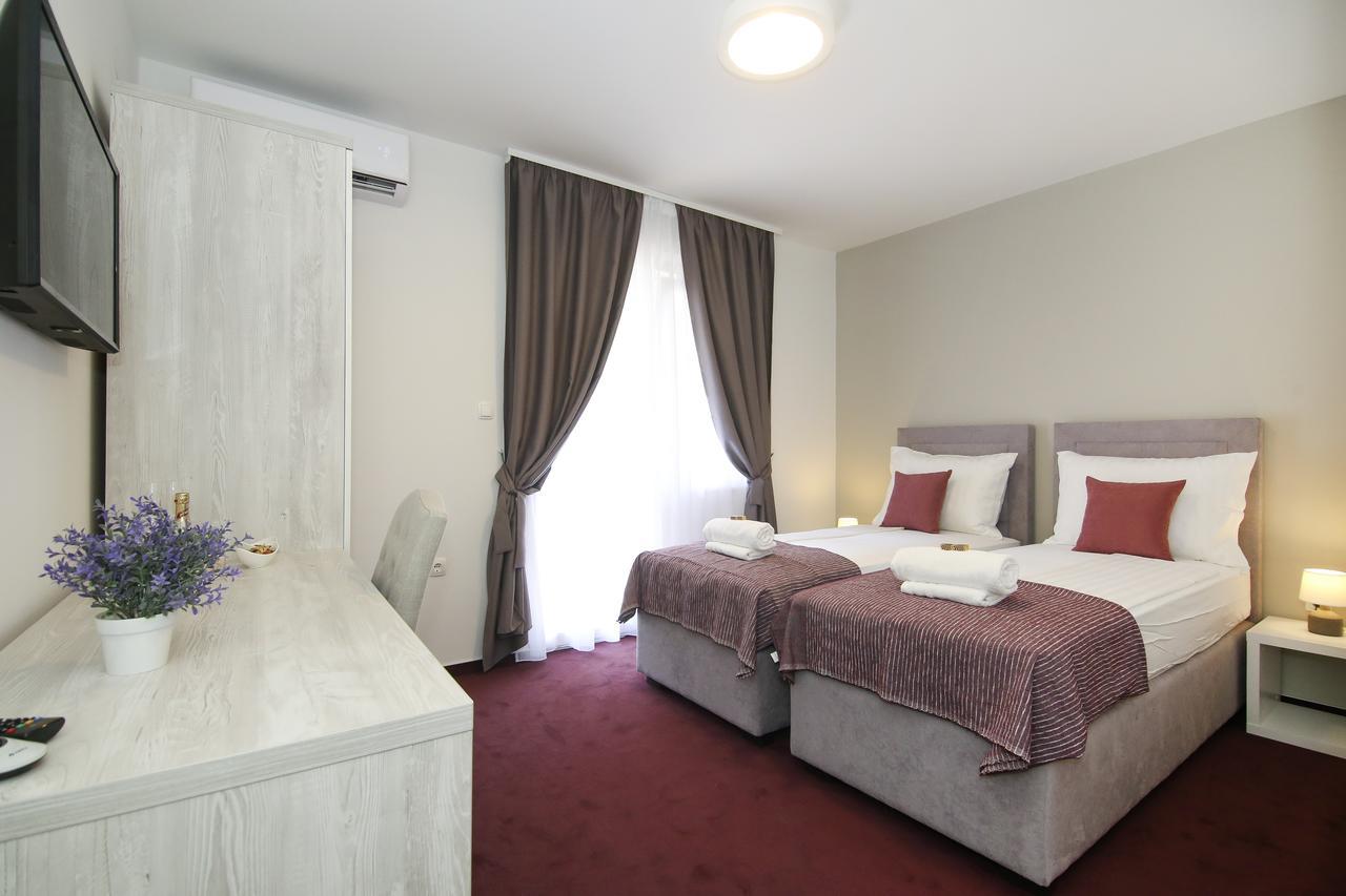 ספליט Maxim Rooms & Apartments מראה חיצוני תמונה