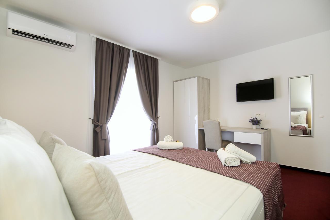 ספליט Maxim Rooms & Apartments מראה חיצוני תמונה
